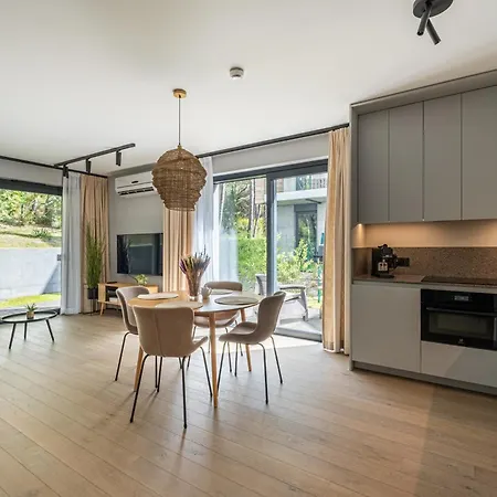 Lesny Ogrod - Kompleks Wydma & - 200 M Do Morza, Widok Na Sosnowy Las, Lesny Ogrod O Pow 160 M2, Bezplatny Parking, Faktura Vat, Ochrona, Plac Zabaw, Boisko Wielofunkcyjne